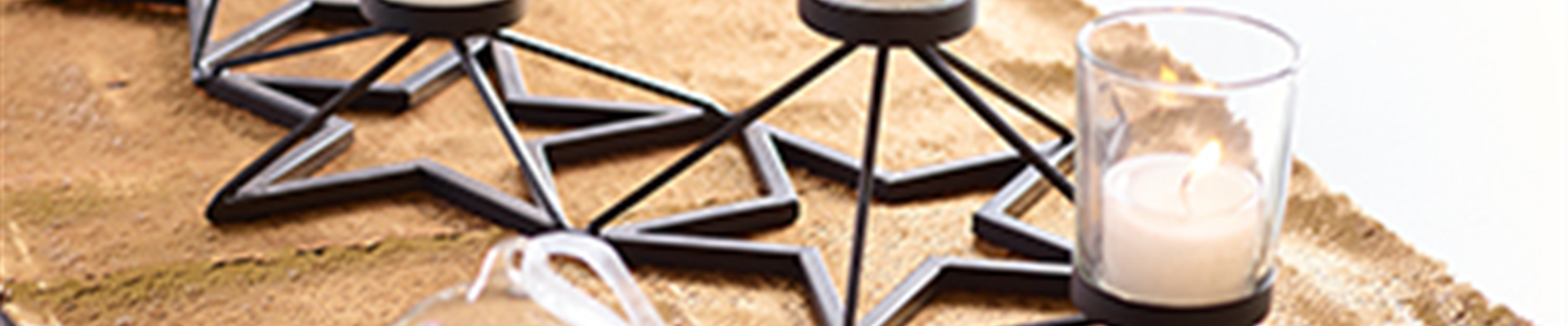 11_November_Teaser_XmasGold.jpg 11_November_Teaser_XmasGold.jpg